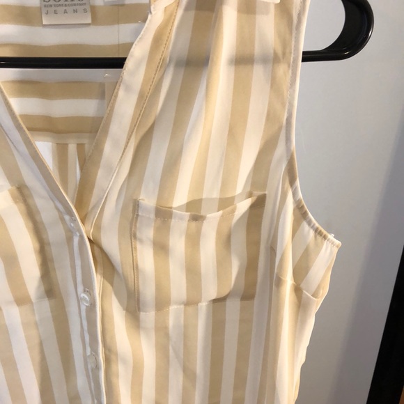 Striped tank top from New York and company - Picture 2 of 2